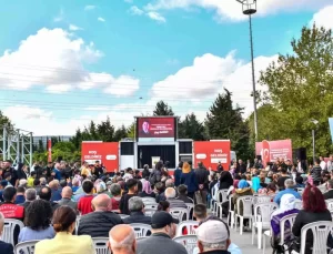 Esenyurt Belediye Başkanı Özer, Selahaddin Eyyubi Mahallesi’nde Mahalle Buluşmaları’nı Gerçekleştirdi