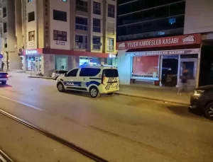 Eskişehir’de Bıçaklı Kavga: Dayı Yüzünden Yeğen Ağır Yaralı