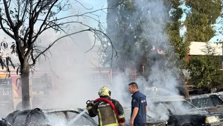 Etimesgut’ta Otopark Yangını: 5 Araç Kül Oldu