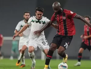 Fatih Karagümrük, Sakaryaspor’a gol yağdırdı! Yeni lider…