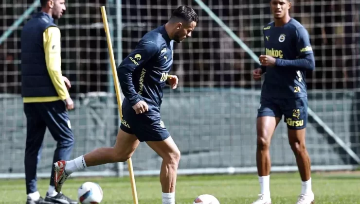 Fenerbahçe Samsunspor Maçına Hazırlanıyor
