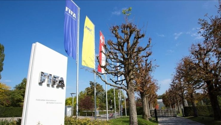 FIFA, İsrail’in futboldan men edilmesine yönelik başvuruyu yine erteledi