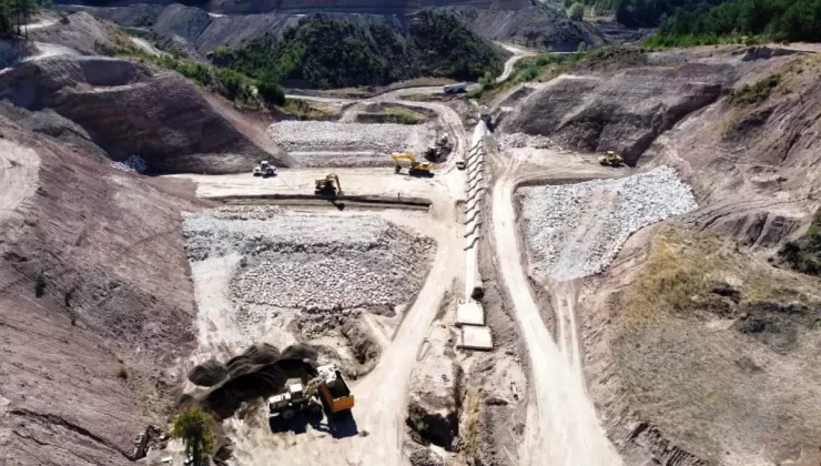 Gediz Kayacık Barajı Tamamlanıyor