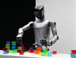 Gelişmiş el becerilerine sahip insansı robot Fourier GR-2 tanıtıldı: Evlere geliyor