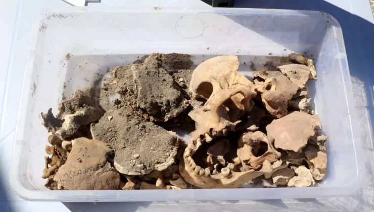 Hacılar Höyük’te 5 Bin Yıllık İskelet Bulundu