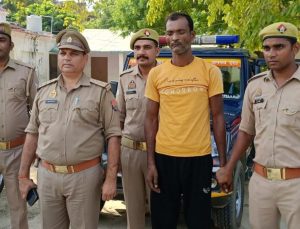 Hindistan’da kızını öldürtmek için tuttuğu kiralık katil kendisini öldürdü