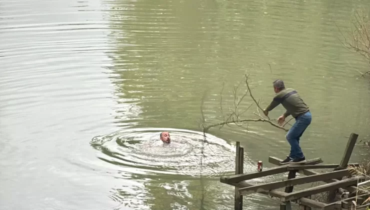 İçki İçerken Irmağa Düşen Adam Kurtarıldı