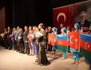 Iğdır’da Azerbaycan’ın Bağımsızlık Günü kutlandı