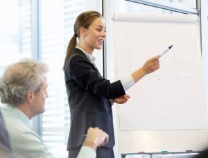 İngiltere iş dünyasında kadın yönetici sayısı azaldı