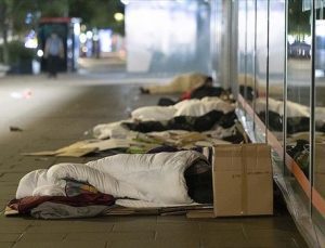 “İngiltere’de 9,3 milyon kişi açlık riskiyle karşı karşıya”