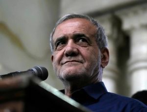 ‘İran Cumhurbaşkanı Pezeşkiyan’a son ana kadar bilgi verilmedi’ iddiası
