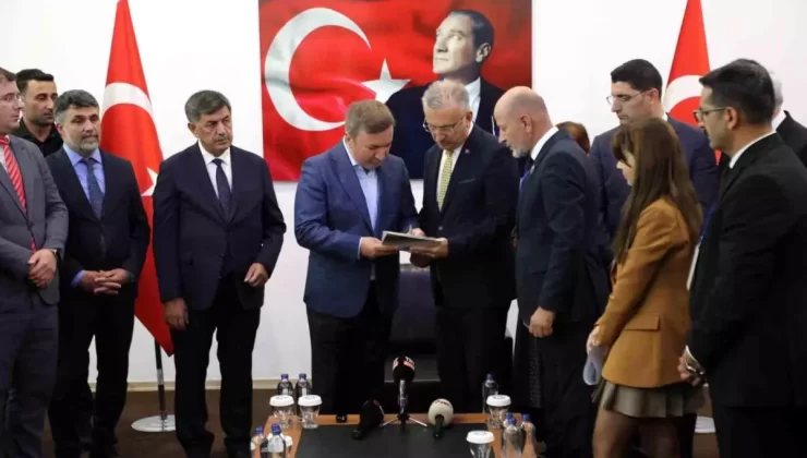 “İslamofobi ve Türkofobi ile Mücadele Beyannâmesi” imzalandı