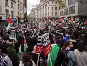 İsrail Saldırılarına Protestolar