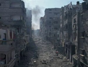 İsrail’den Gazze’deki mülteci kampına saldırı: En az 20 kişi hayatını kaybetti