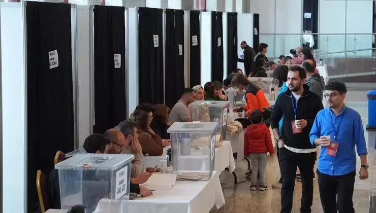 İstanbul Barosu Seçimleri Başladı