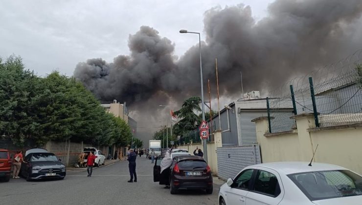 İstanbul’da depo yangını: Ekipler müdahale ediyor