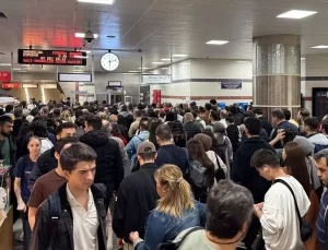 İstanbul’da Metro’da QR Kod Sorunu
