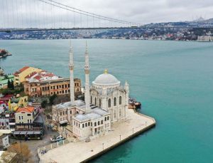 İstanbul’u yılın 8 ayında 12,3 milyon yabancı turist ziyaret etti