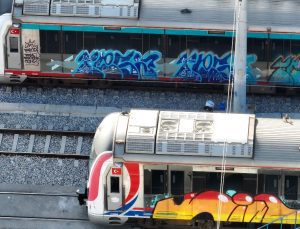 İstanbul’un grafitili vagonları ilgi görüyor