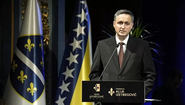 İzetbegoviç’in Anma Töreni