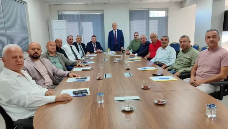 İzmir Oda Başkanı Celil Anık İstifa Etti