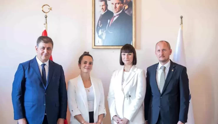 İzmir ve Çernivtsi Arasında İşbirliği İmkanları Görüşüldü