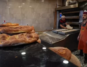 İzmir’de Ekmeğe Fiyat Denetimi