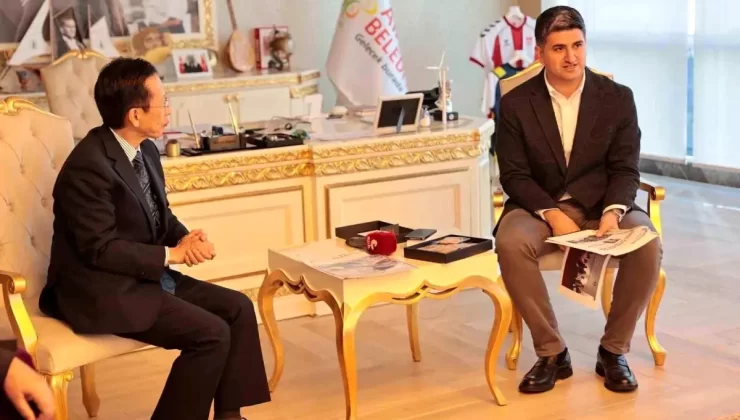 Japon Mimar Keimi Harada’dan Ataşehir Belediyesi’ne Ziyaret