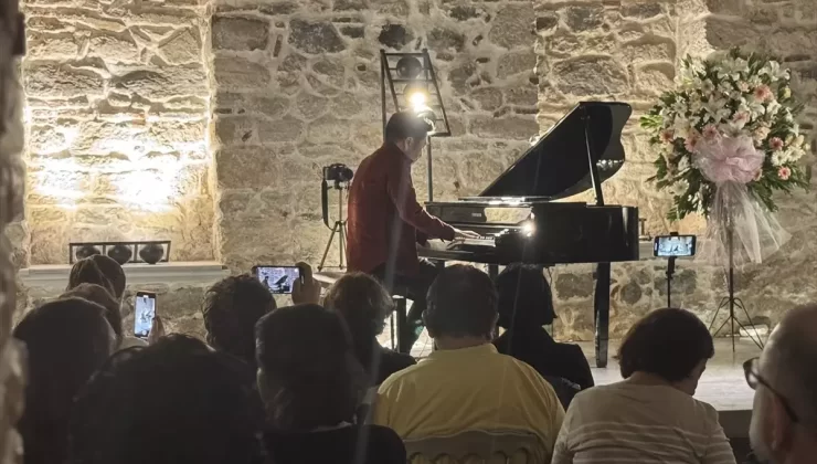 Japonya-Türkiye İlişkilerinde 100. Yıl Konseri