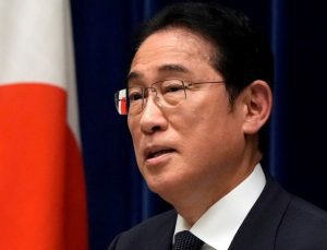 Japonya’da Başbakan Kişida Fumio ve kabinesi istifa etti
