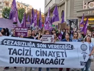 Kadın Cinayetleri Protesto Edildi