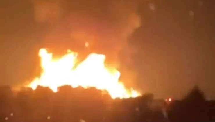 Karacabey’de Palet Fabrikasında Yangın