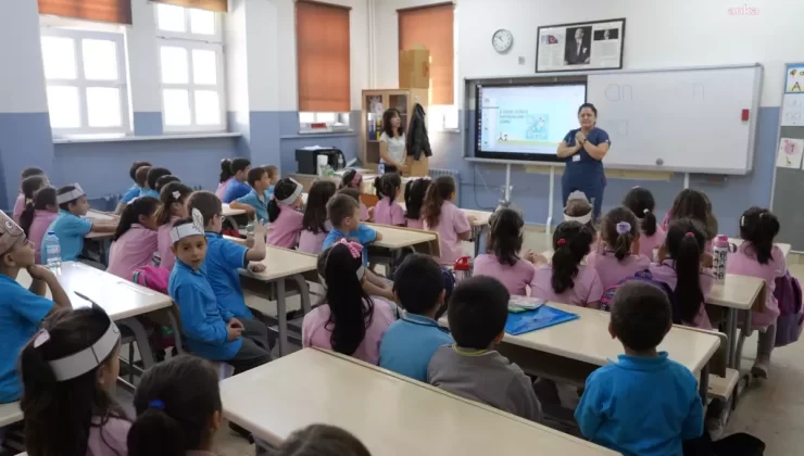 Kartal Belediyesi, Hayvanları Koruma Günü’nde Öğrencilere Farkındalık Etkinliği Düzenledi