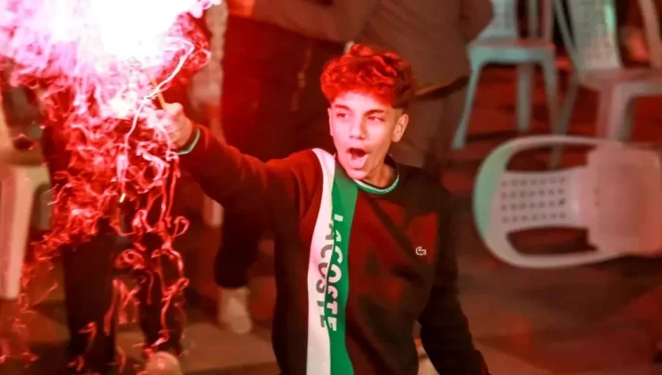 Keçiören’de Milli Coşku: A Milli Takımın Zaferi Ekranda Kutlandı