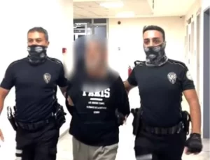 Kimlik Kontrolünde Hapsedildi