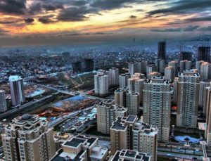 Konut fiyatlarında reel kayıp ivmelendi