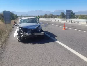 Konya’da Trafik Kazası: Anne-Oğul Yaralı