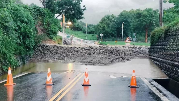 KRATHON Tayfunu: 2 Ölü, 102 Yaralı