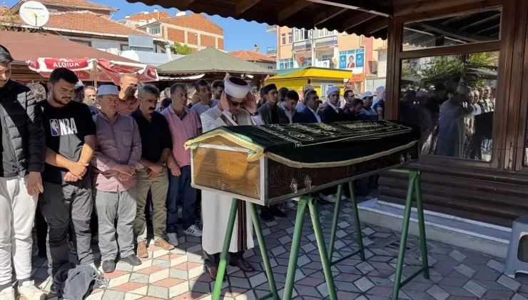 Kurşunlu’da Trafik Kazasında Hayatını Kaybeden Çocuk Defnedildi