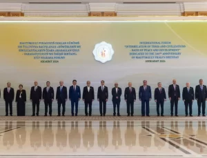 Kurtulmuş, Türkmenistan’da Resmi Törende