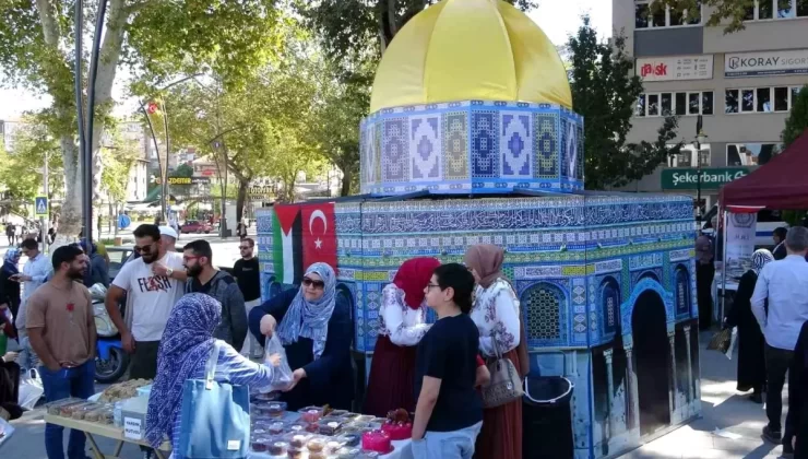 Kütahya’da Filistin’e Destek Hayır Çarşısı