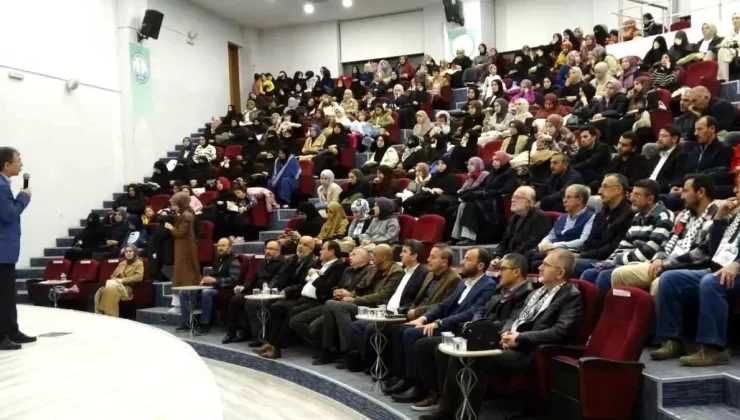 Kütahya’da Helal Gıda Konferansı