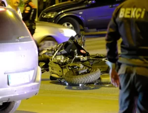 Mamak’ta Polisler Trafik Kazasında Yaralandı