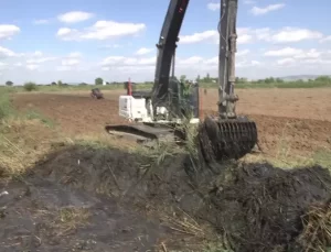 Manisa’da Dere Yatağı Temizliği ile Tarım Arazileri Koruma Altına Alındı