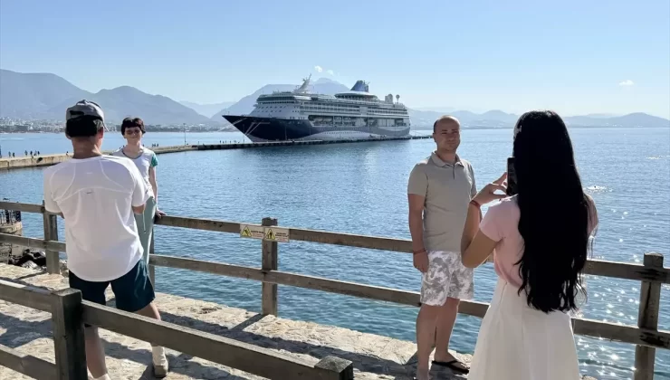 Marella Discovery Alanya’ya Geldi