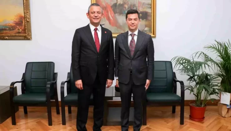 Marmaris Belediye Başkanı Acar Ünlü, Ankara Ziyaretinde CHP Genel Başkanı Özgür Özel ile Görüştü