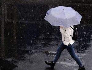 Meteoroloji uyardı: Hafta sonu sağanak yağış geliyor