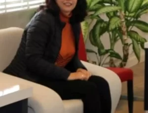 MHP Selendi Kadın Kolları Başkanı Adile Tuğçe Akcan İstifa Etti