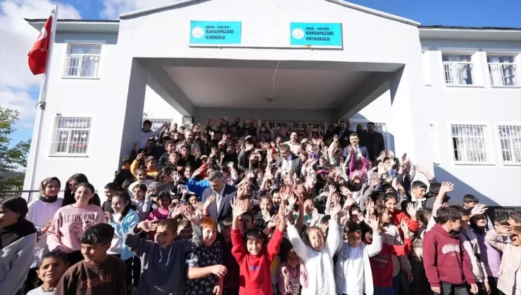 Milli Eğitim Bakanı Tekin’den Bingöl, Muş ve Batman’daki köy okullarına ziyaret