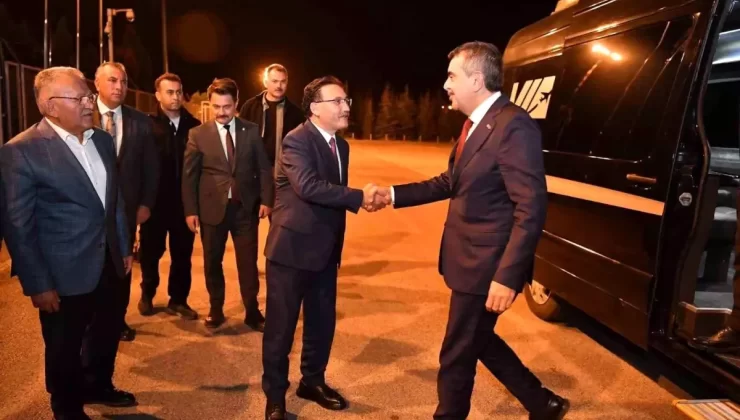 Milli Eğitim Bakanı Yusuf Tekin Kayseri’de Tasarruf Tedbirleri ile Konakladı